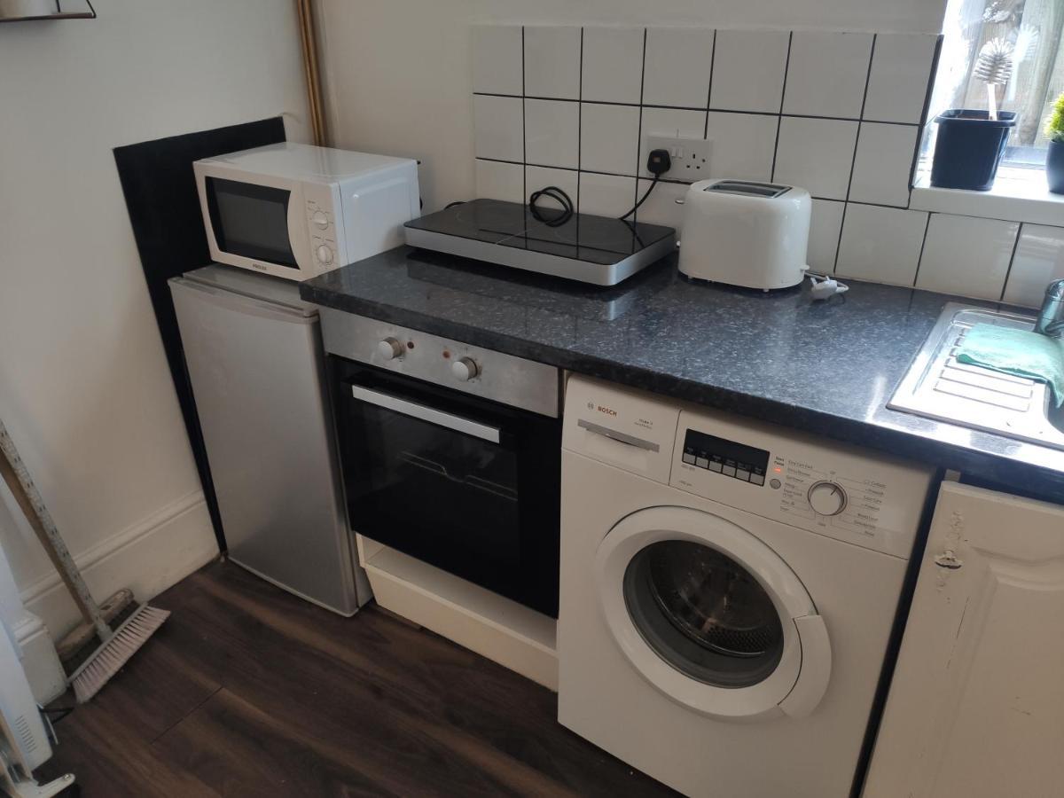 Whitchurch 1 Bedroom Apartment Кардифф Экстерьер фото