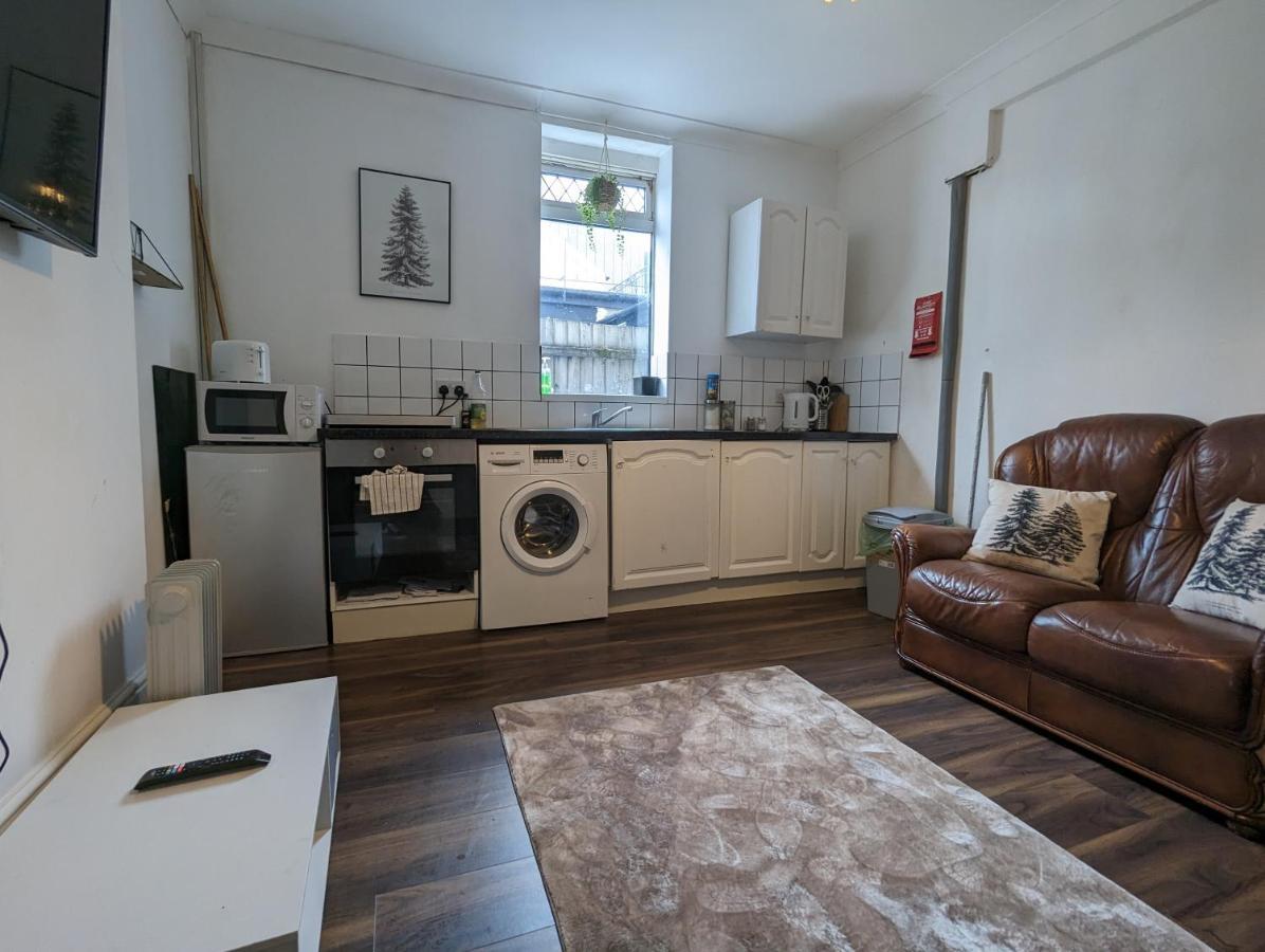Whitchurch 1 Bedroom Apartment Кардифф Экстерьер фото