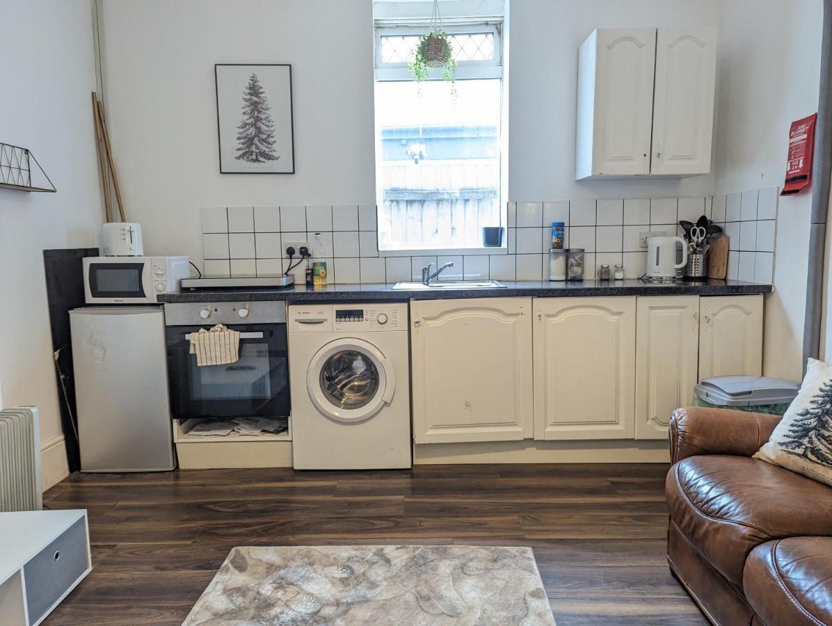 Whitchurch 1 Bedroom Apartment Кардифф Экстерьер фото